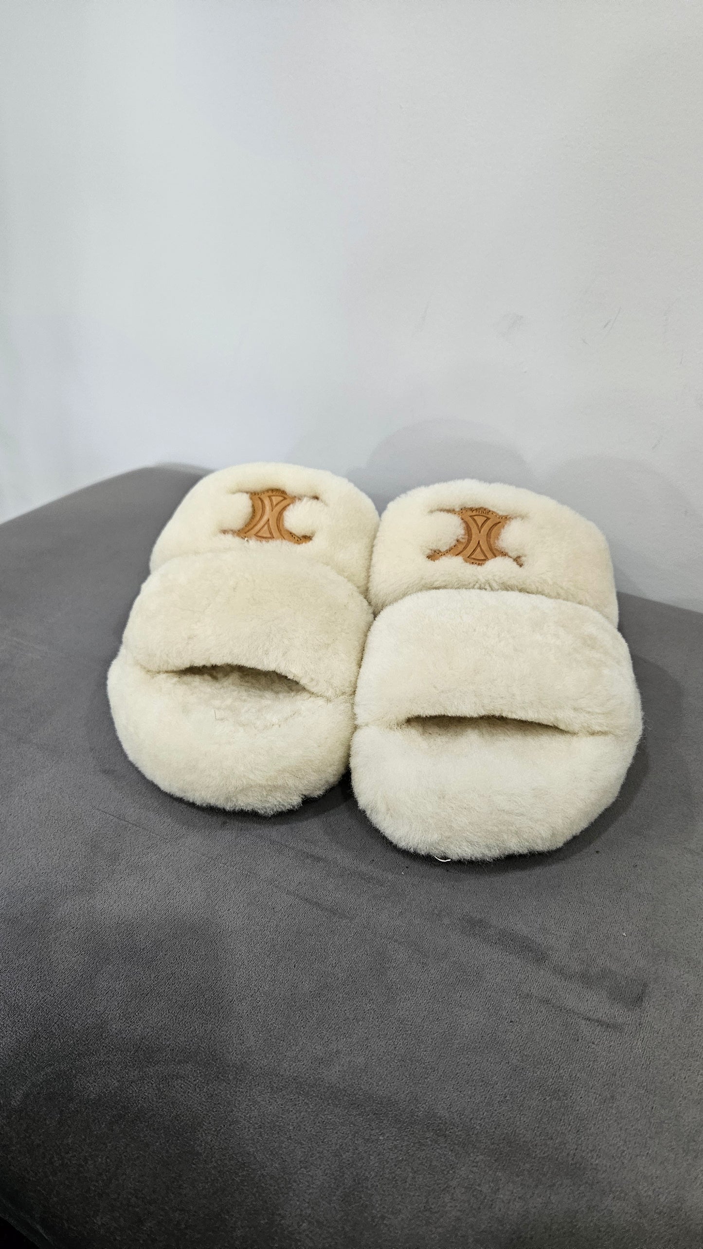 CELINE PARIS Cream Shearling Slides Sz 37
