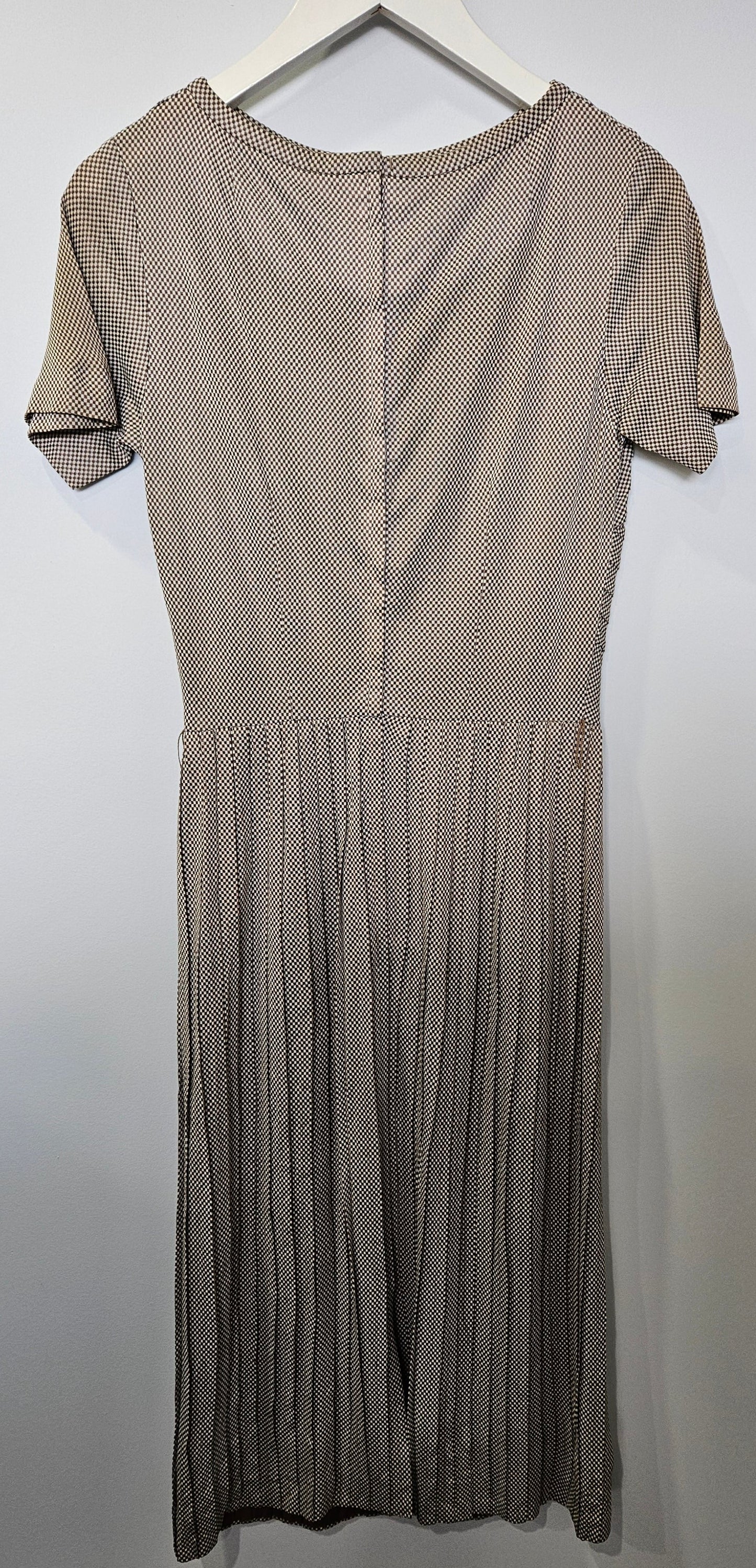 VINTAGE Brown Checkered Pleated Summer Dress W26