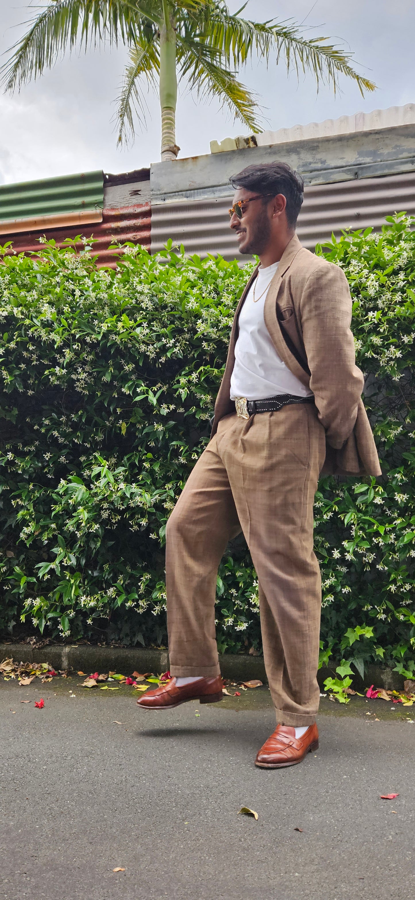 VINTAGE Mr John by Merivale Beige Men's Suit Sz S