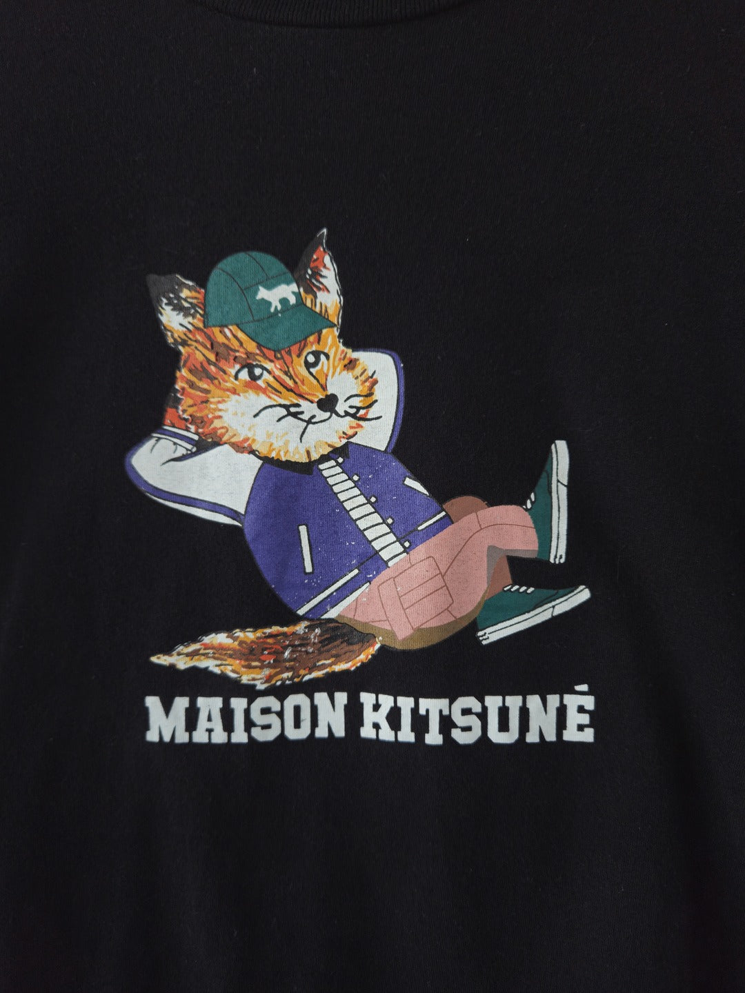 MAISON KITSUNÉ Black Fox Graphic T-Shirt - SIZE 10