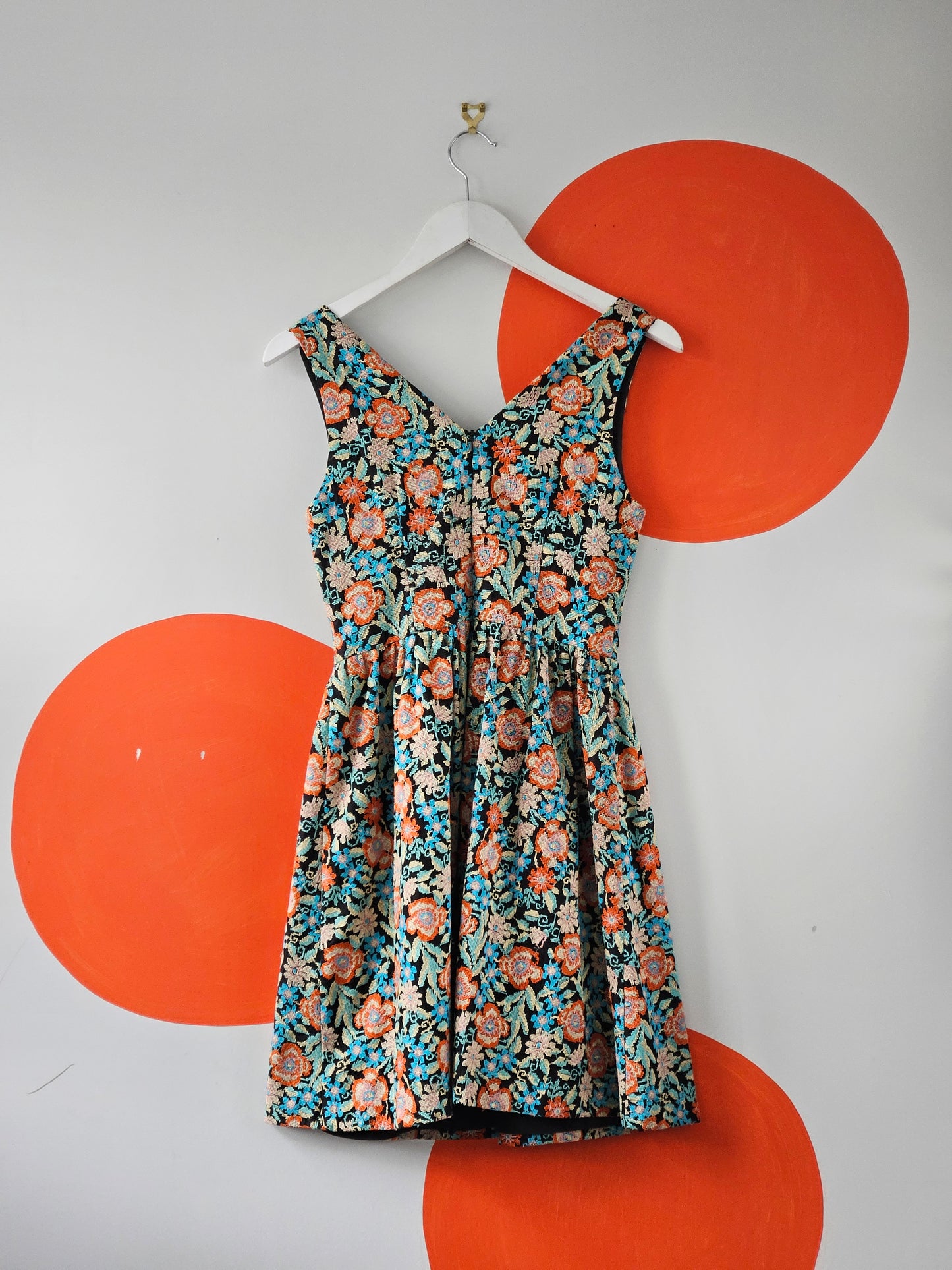 JULIETTE HOGAN Floral Cross Stitch Dress - SIZE 8