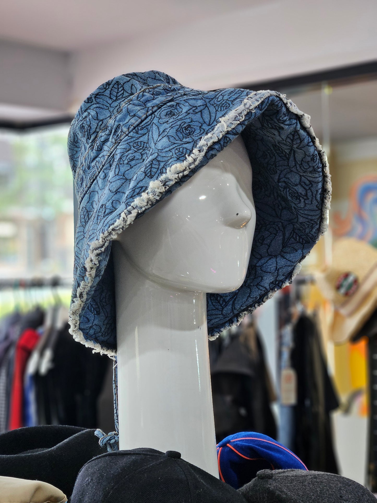 LONELY 3-Piece Denim Set - SIZE S/8