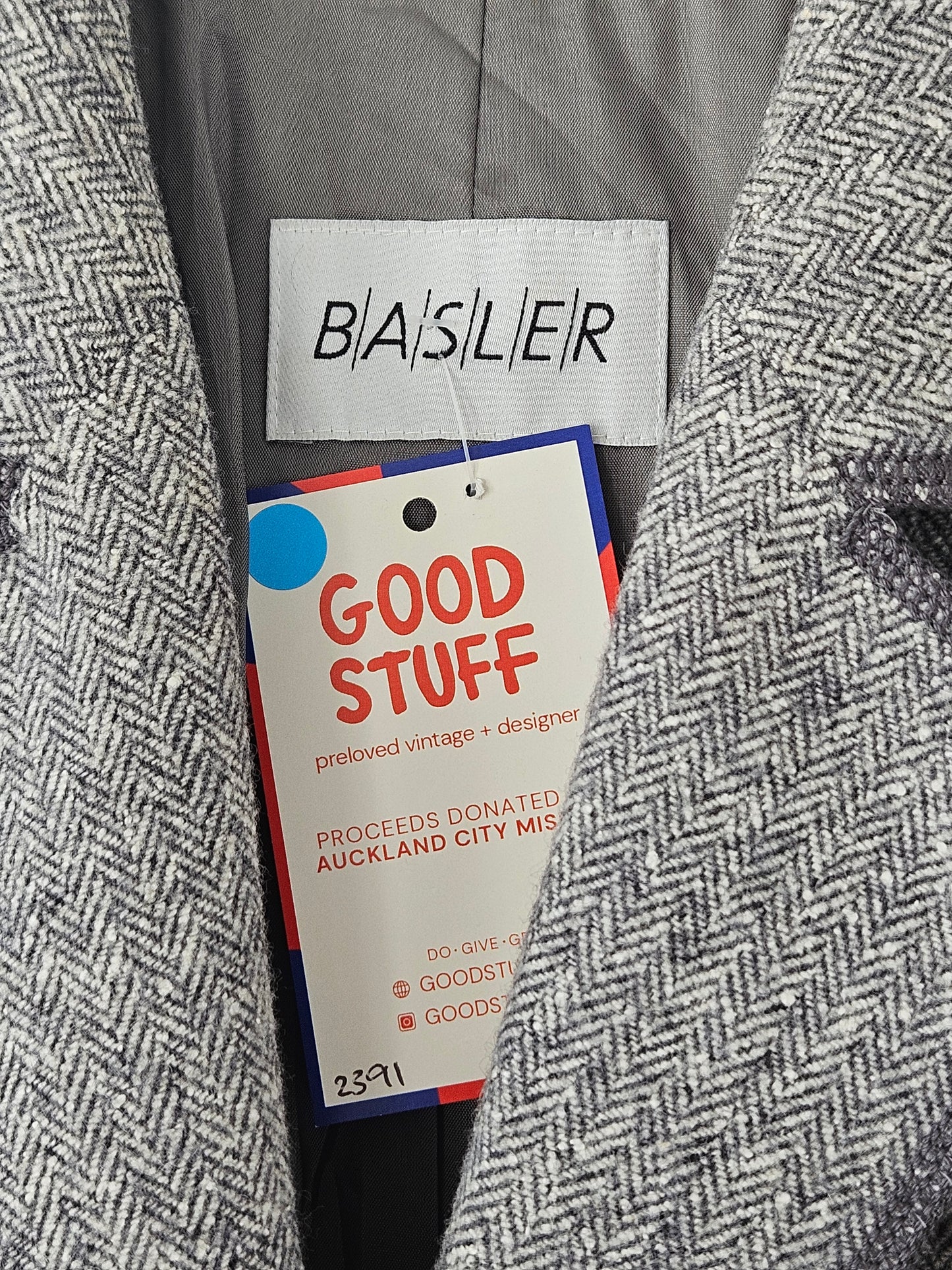 BASLER Wool & Silk Blazer - SIZE 14
