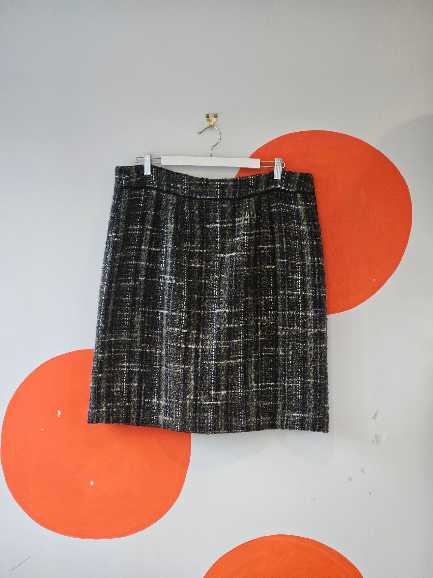 CARLSON Vintage Wool Olive Mid-Length Knit Skirt - SIZE 36"