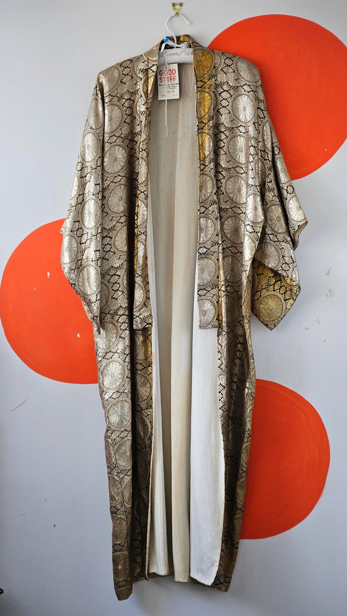 60's Vintage Japanese Gold Chrysanthemum Brocade Kimono