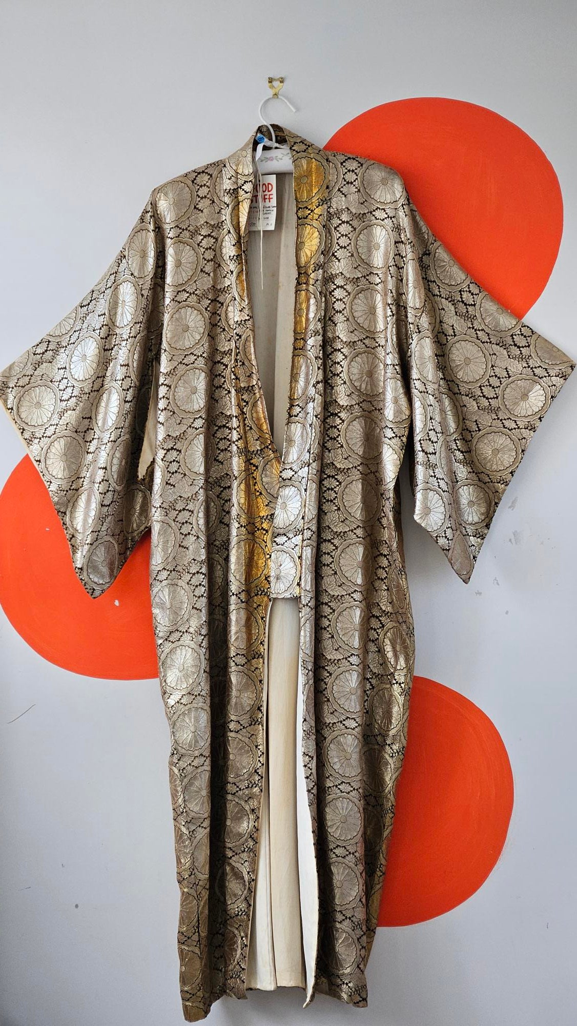 60's Vintage Japanese Gold Chrysanthemum Brocade Kimono