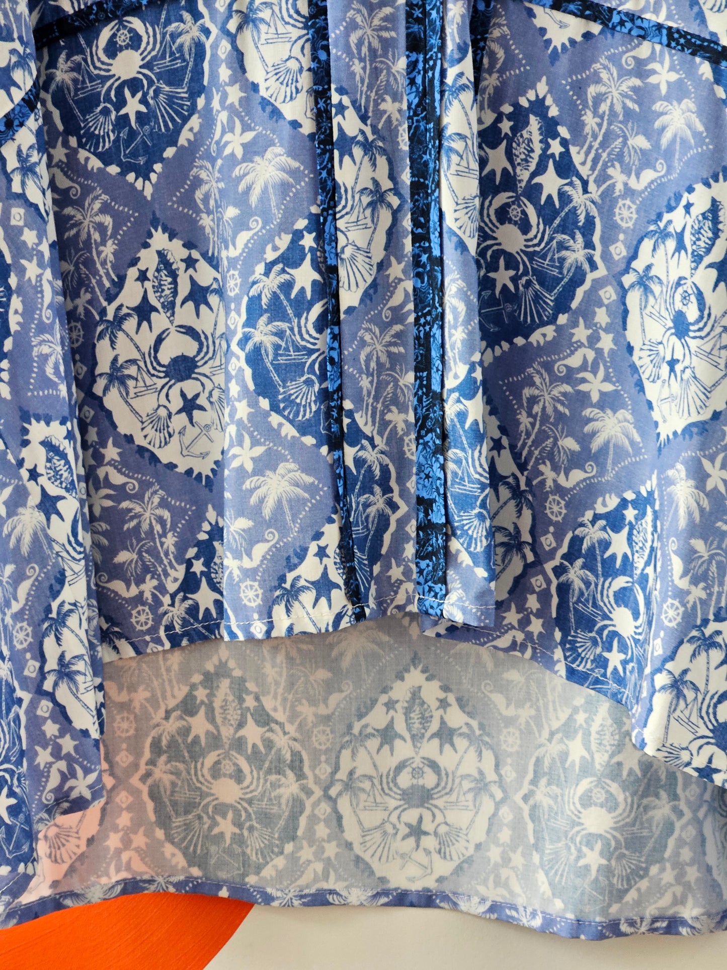 Verge Blue-White Pattern Blouse