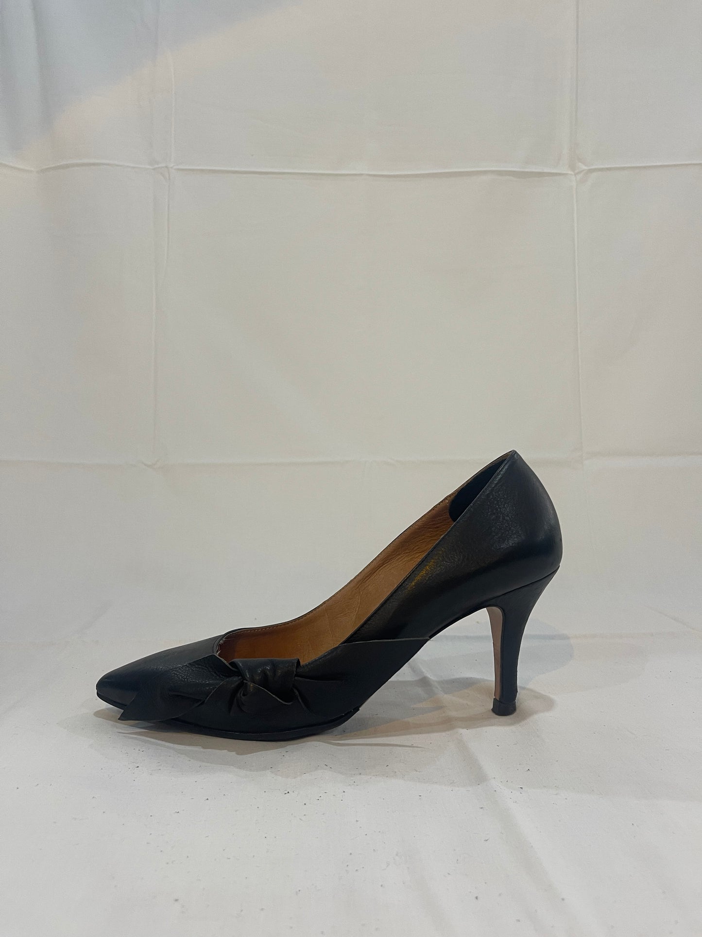 Isabel Marant Étoile Black Heels with Bows