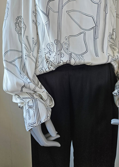 STORM White-Black Graphic Print Blouse Sz 8