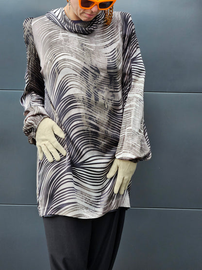 GUESS by Marciano Silk Long Sleeve Grey Pattern Dress size Large