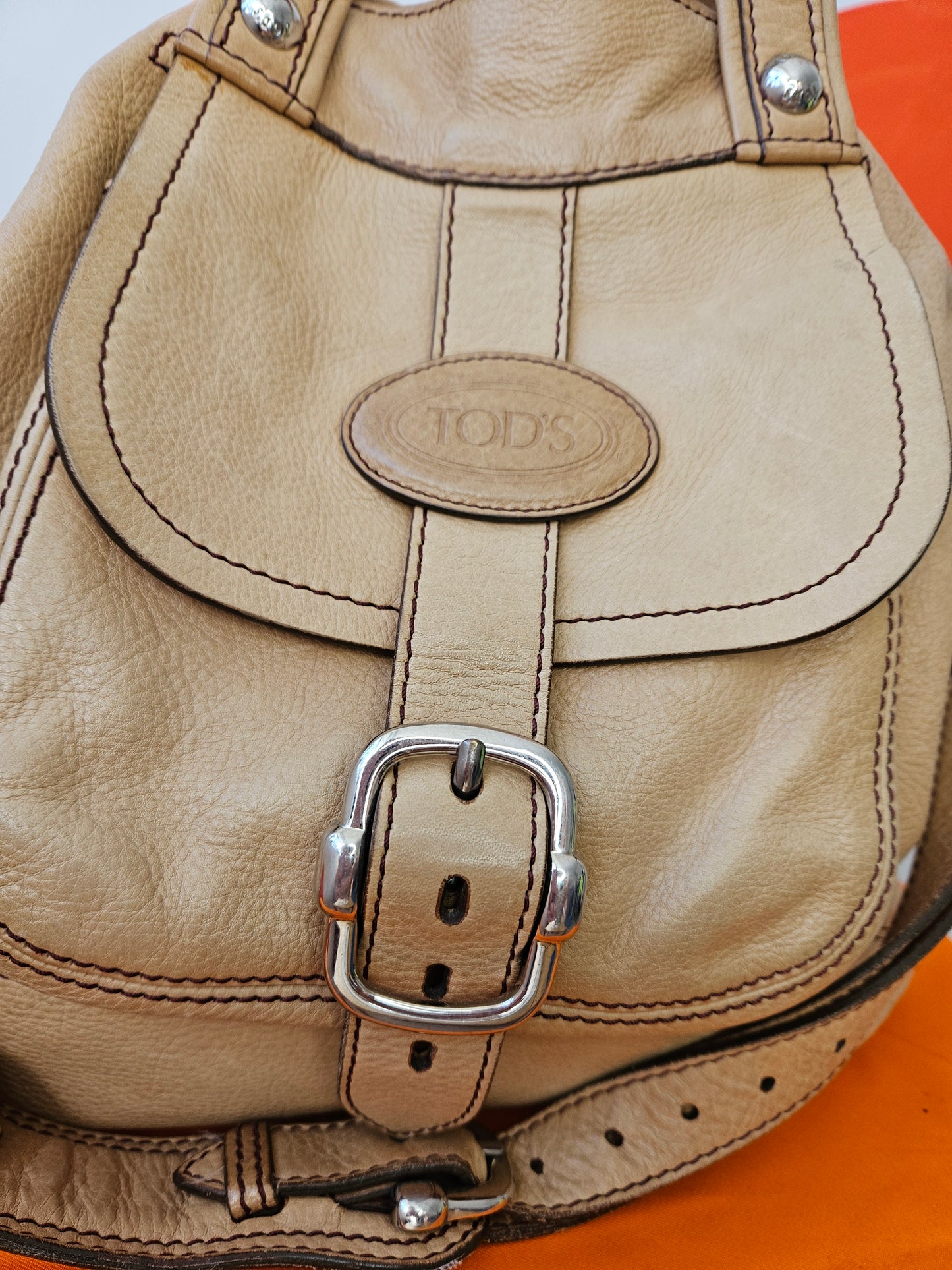 TOD'S Nude Leather Handbag sizeM