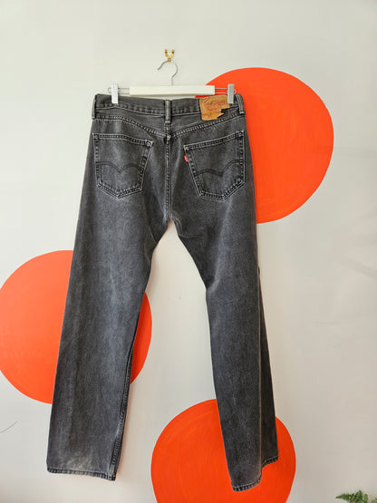 LEVI'S Black Stone Wash Jeans 505 Straight leg sz 34 x 34