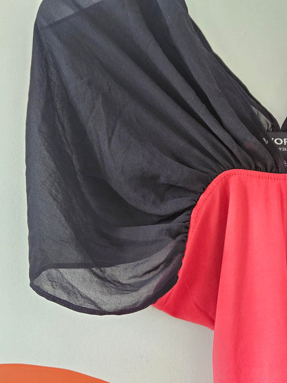 WORLD 'Marilyn' Summer '08 Red-Black Top