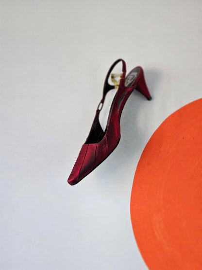 Rodo Red Satin Sling Back Kitten Heels