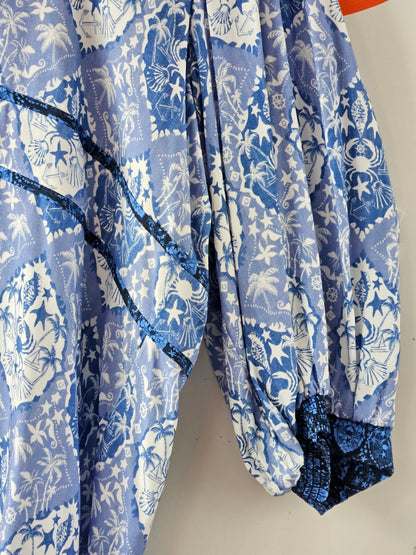Verge Blue-White Pattern Blouse