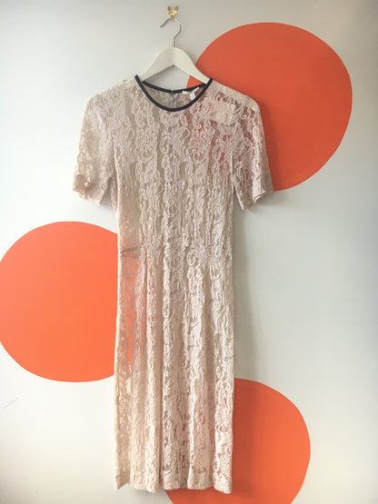 JULIETTE HOGAN Pink Lace Dress Sz 10