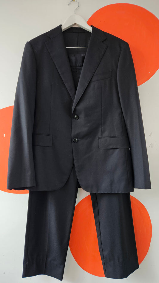 Wynn Hamlyn Full Suit